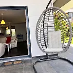 ヴィラ In A Modern With A Private Pool In Çeşme