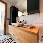 ヴィラ In A Modern With A Private Pool In Çeşme