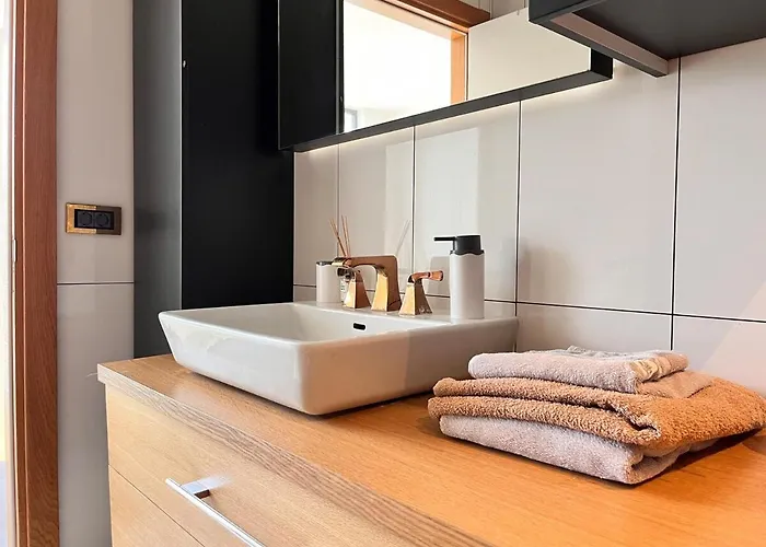 In A Modern With A Private Pool In 别墅