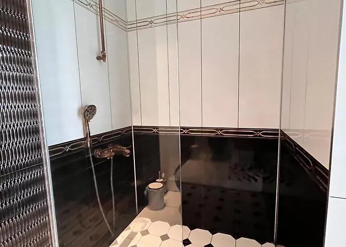 别墅 In A Modern With A Private Pool In